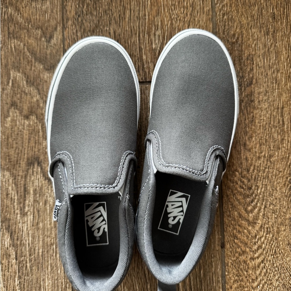 Vans Kids Gray Slip-On Shoes NWOT